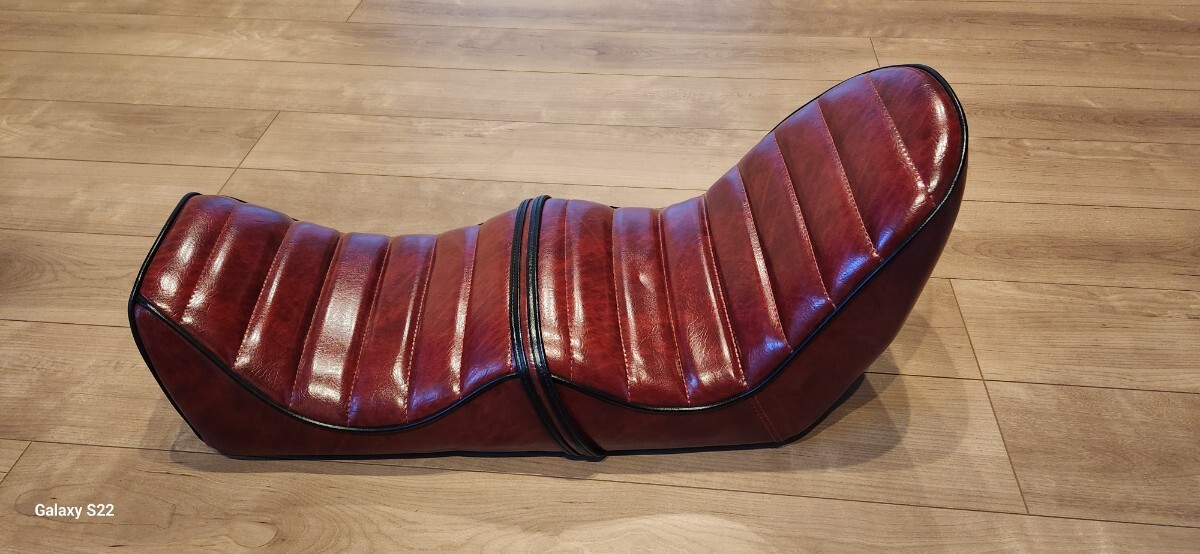 Yahoo!オークション -「gsx250e ゴキ 三段シート」の落札相場・落札価格